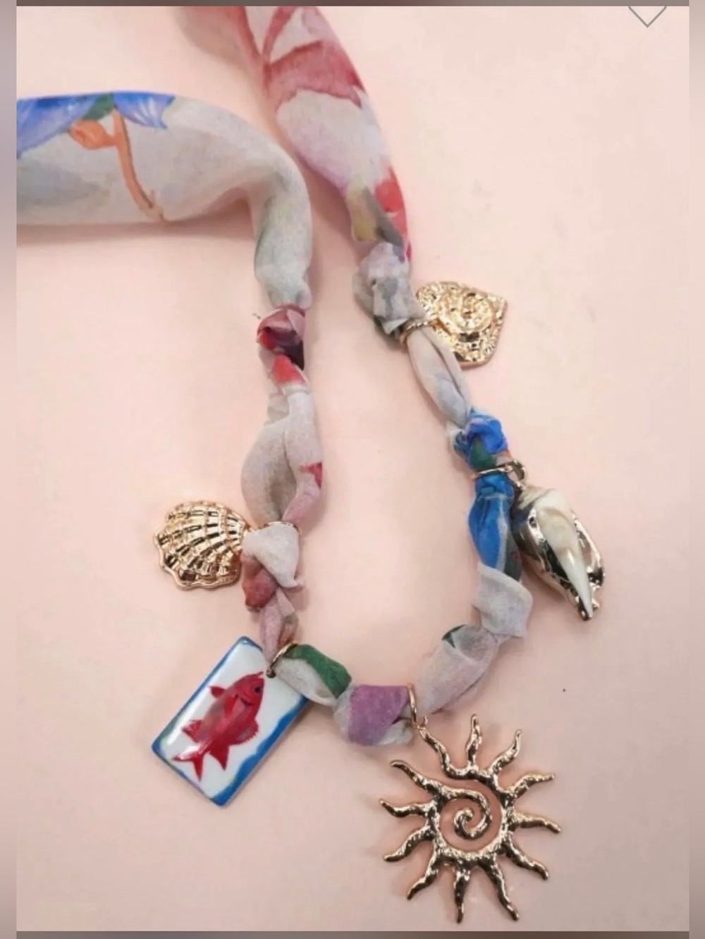 New dish costal necklace